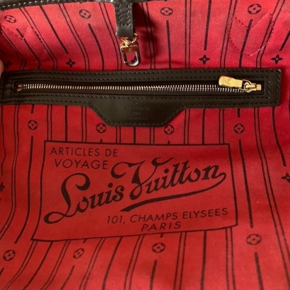 Louis Vuitton Neverfull MM - Picture 10 of 16